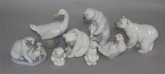 6 Lladro white glazed bears and 2 ducks (8) Tallest 13cm
